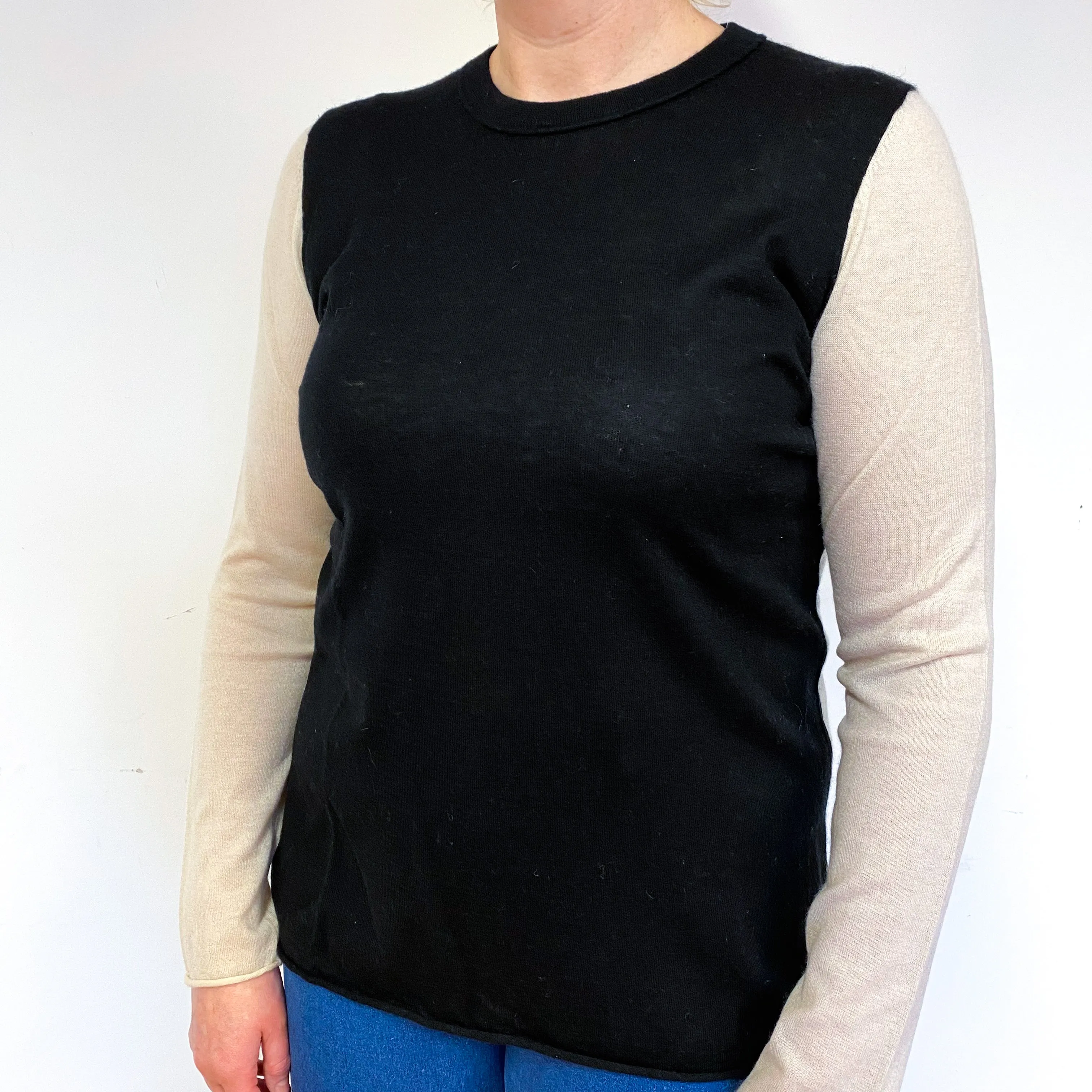 Black and Ivory Fine Knit Cashmere Crew Neck Jumper Large