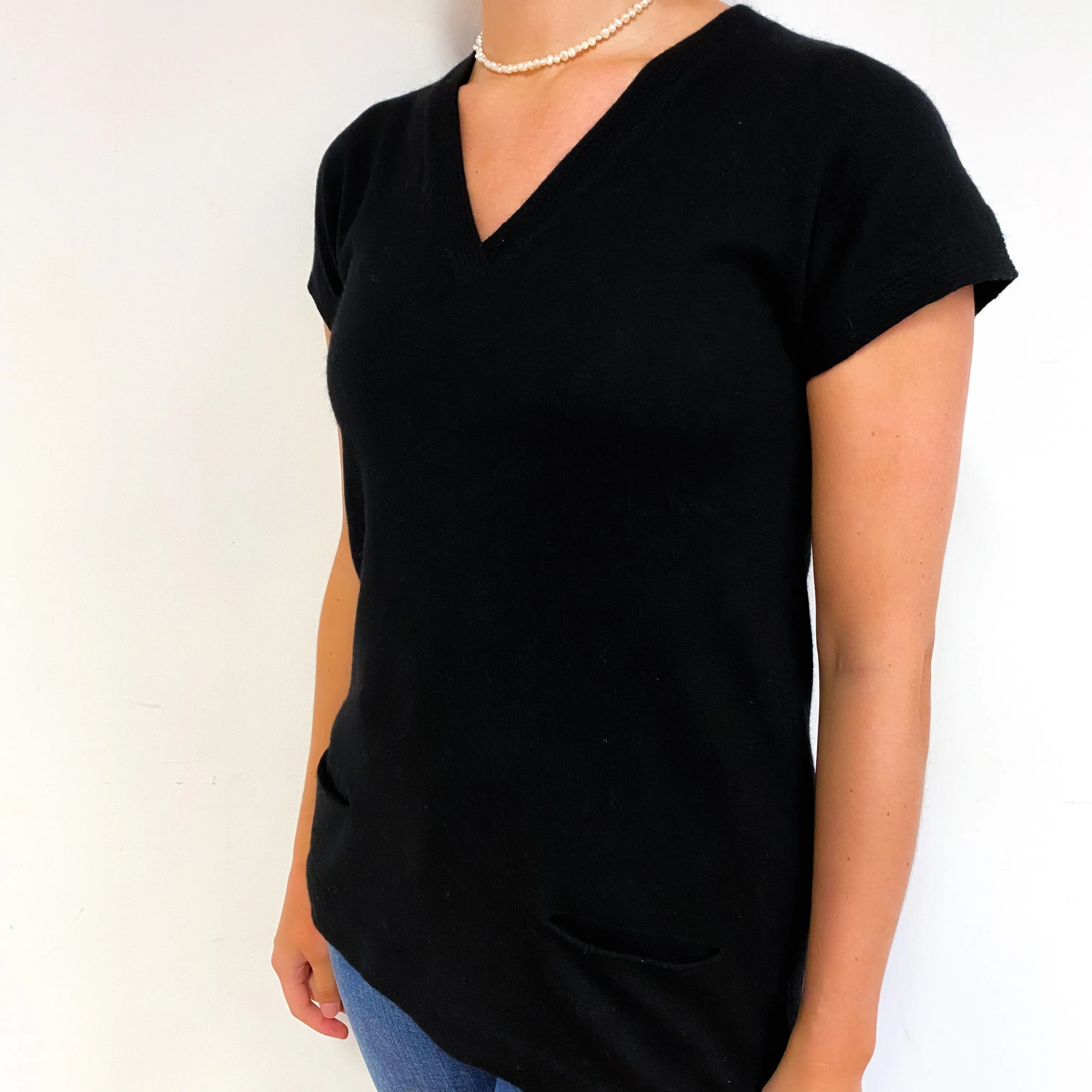 Black Short Sleeve Cashmere V-Neck Jumper Small