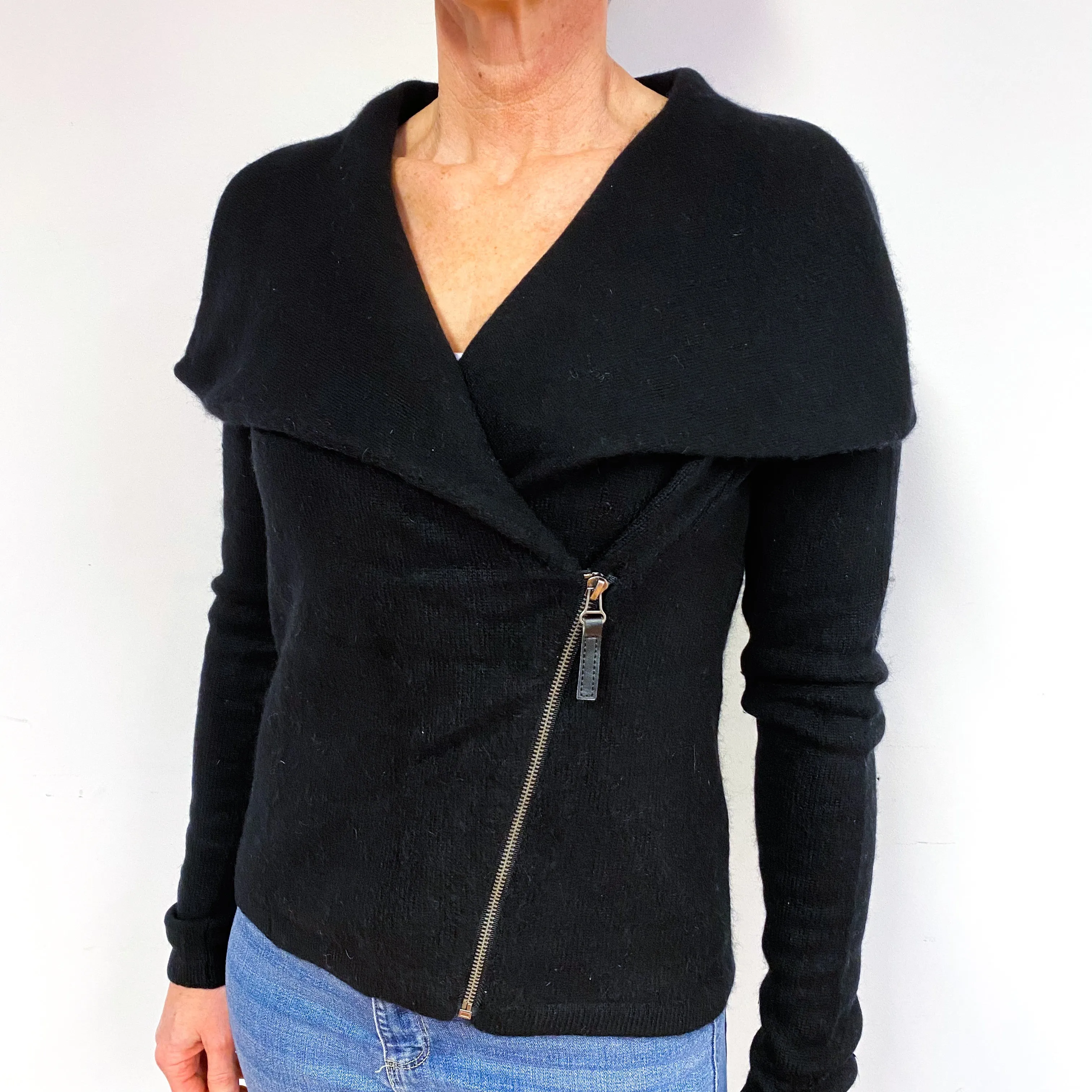Black Side Zip Cashmere V-Neck Jacket Medium