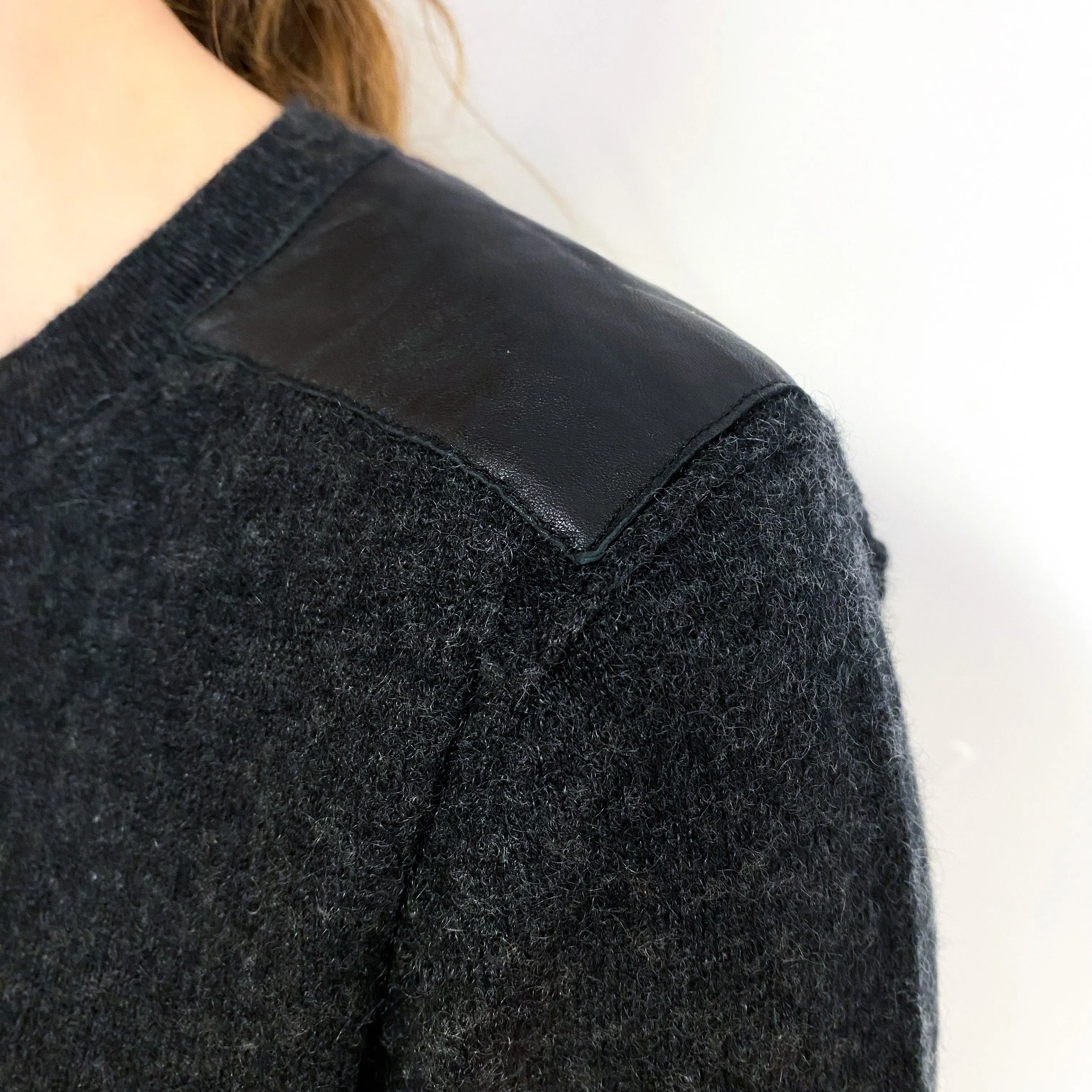 Charcoal Grey Leather Patch Cashmere Crew Neck Jumper Extra Small