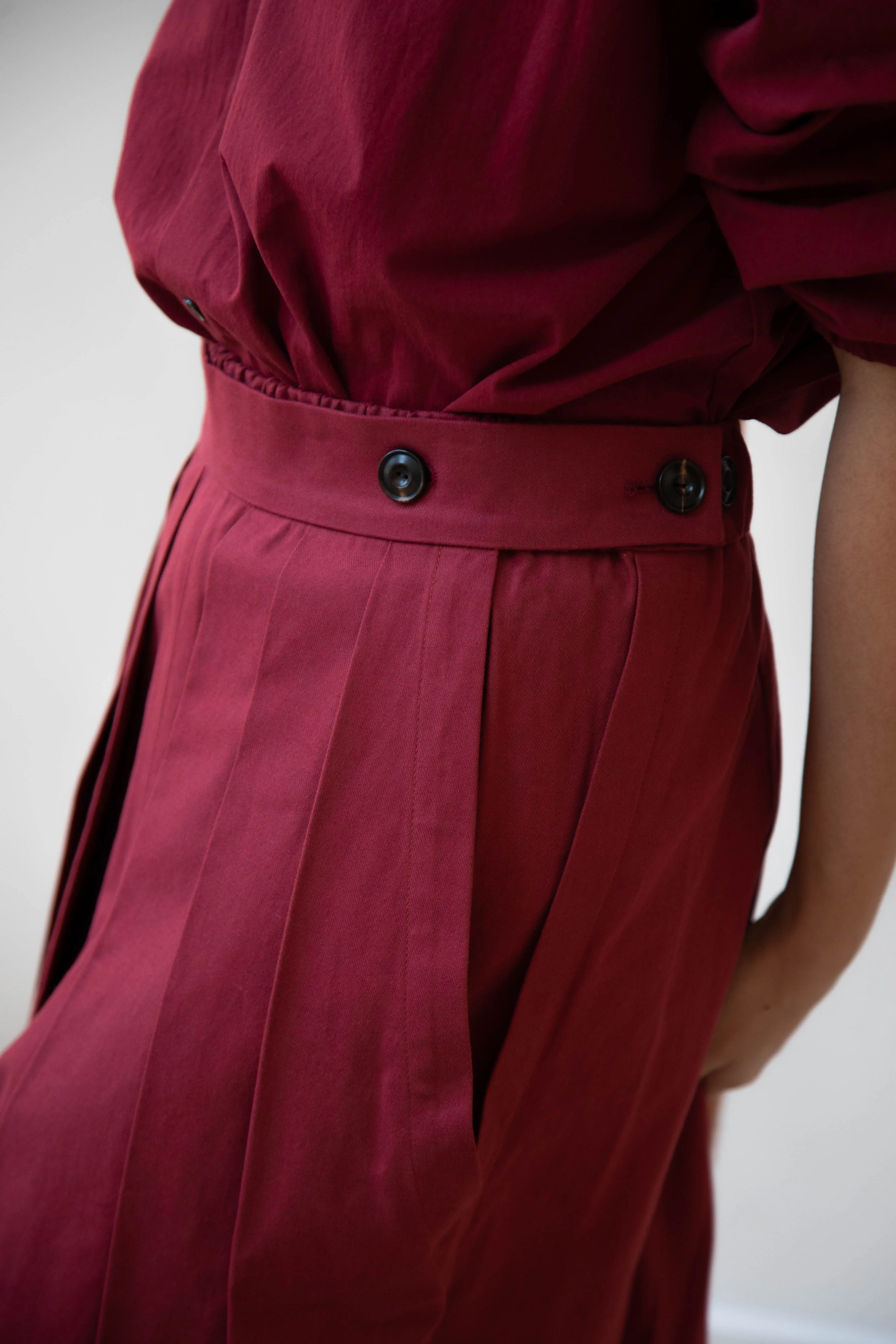 École de Curiosités | Pina Pants in Red Wine