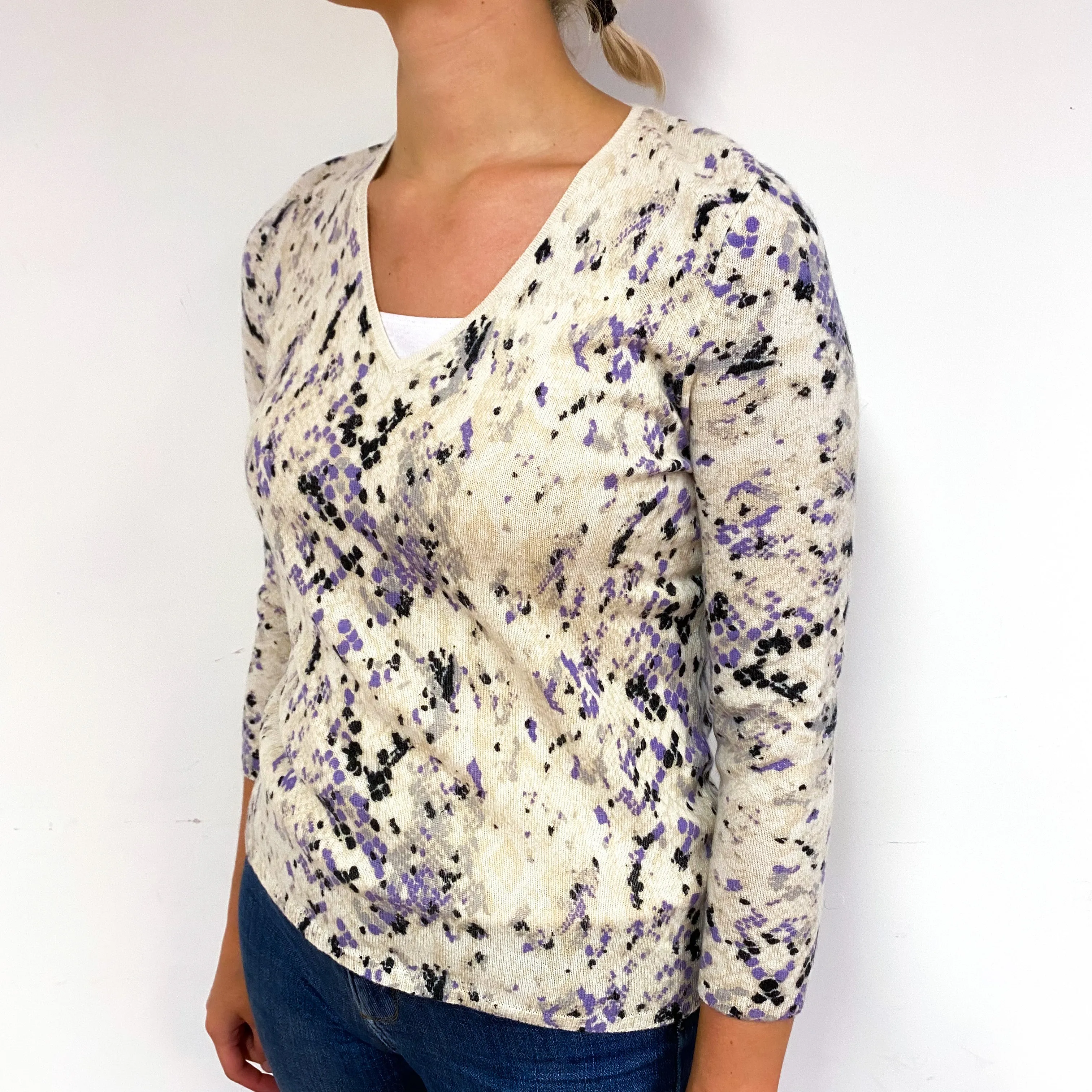 Cream Purple Splatter Cashmere V-Neck Jumper Small