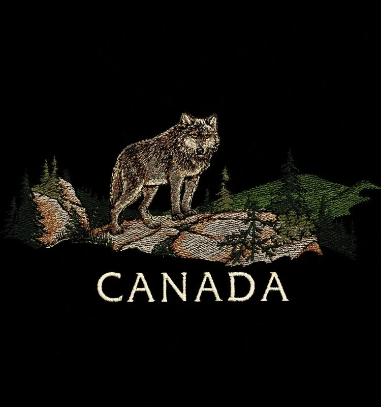E24208 - CLASSIC FIT CREWNECK, WOLF EMBROIDERY