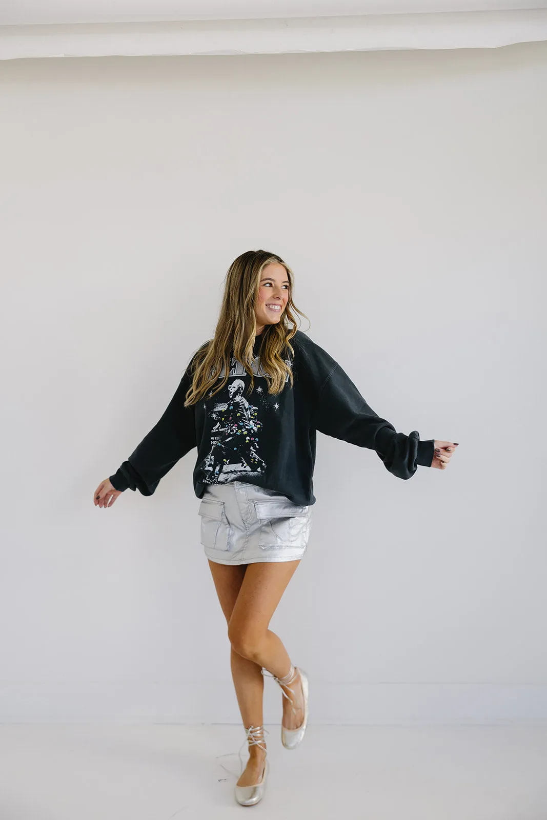 Elton John Olympia Stadium Crewneck - Vintage Black