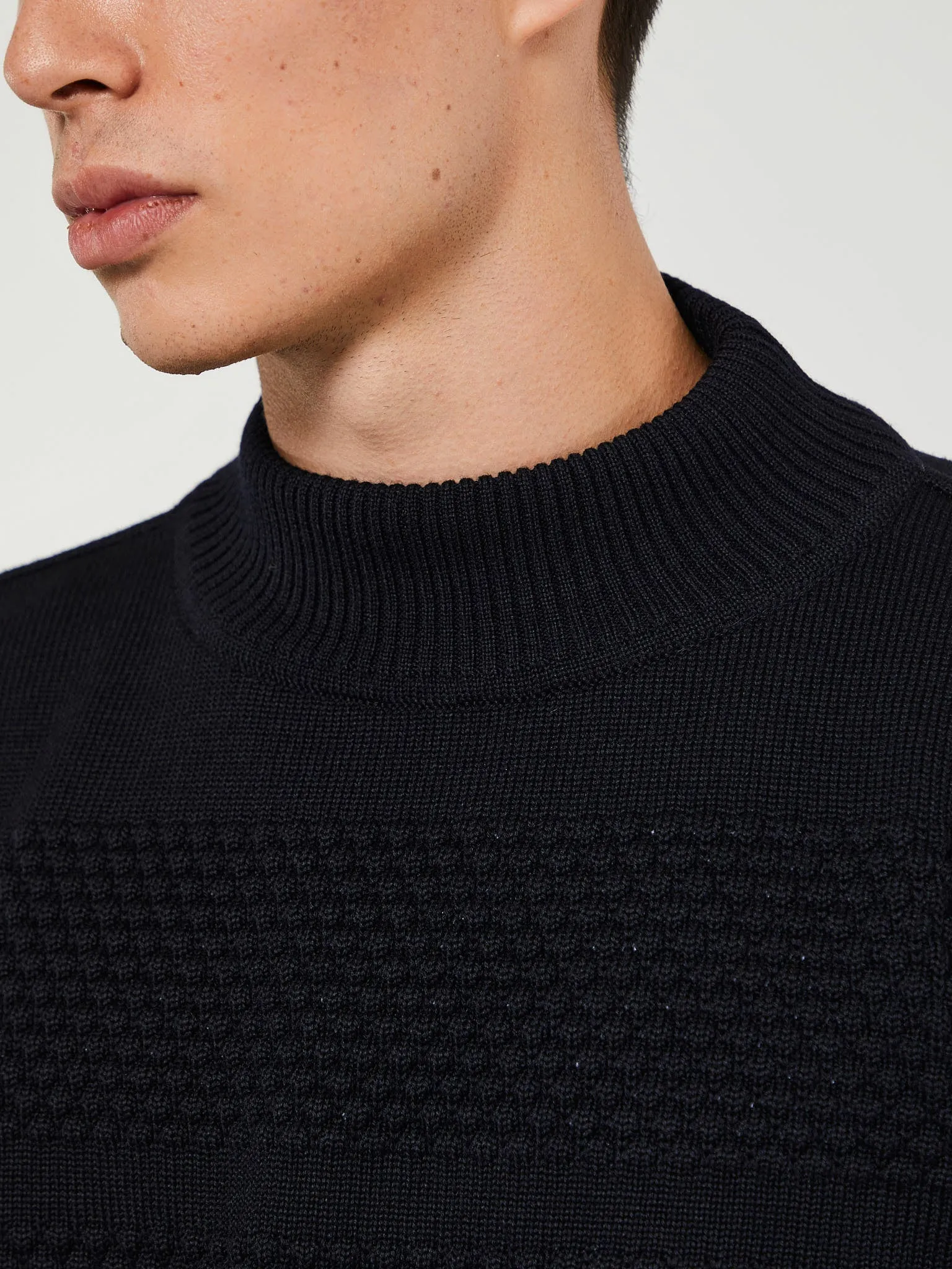 Fisherman II Sweater in Blue Navy