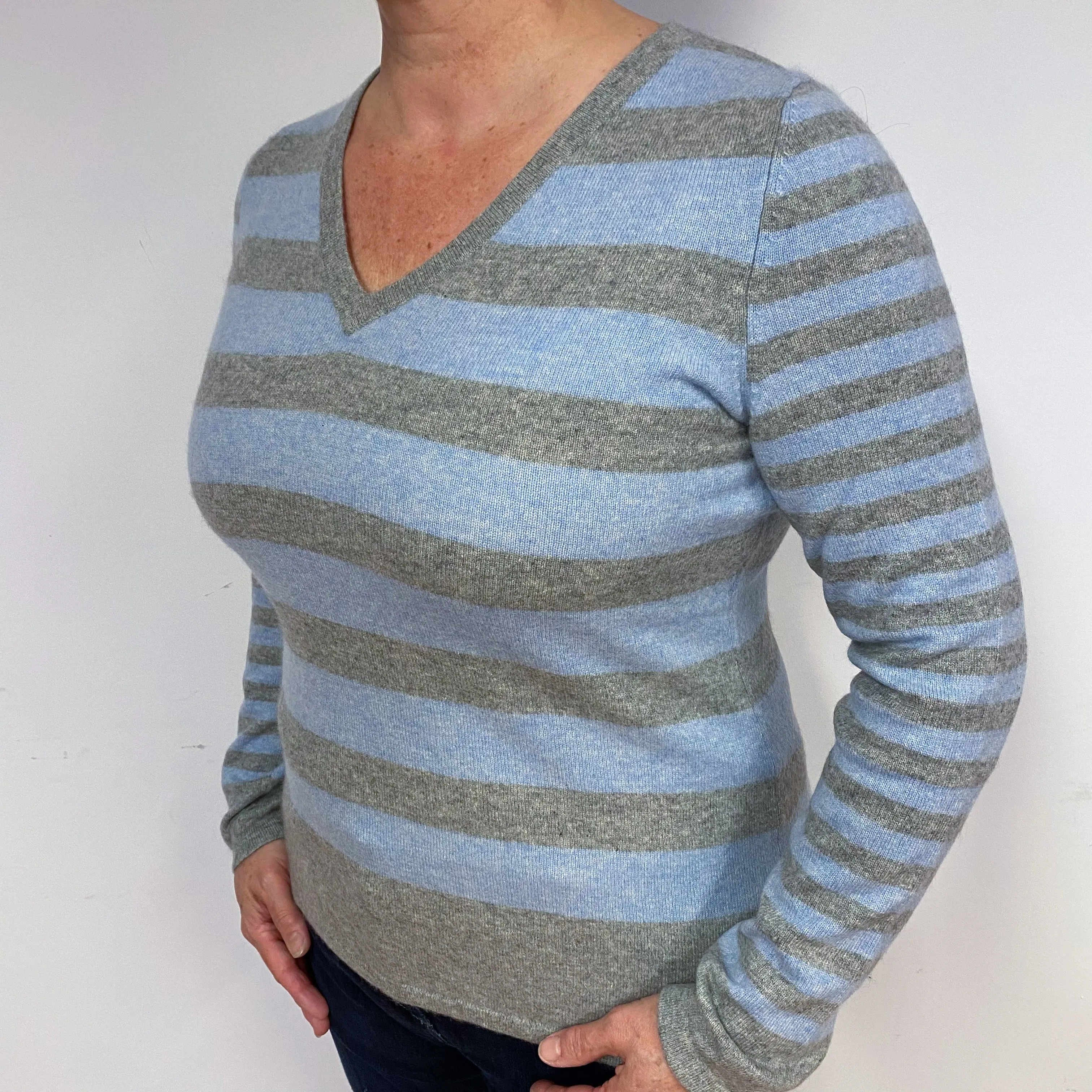 Grey and Blue Stripe Cashmere V-Neck Jumper Large
