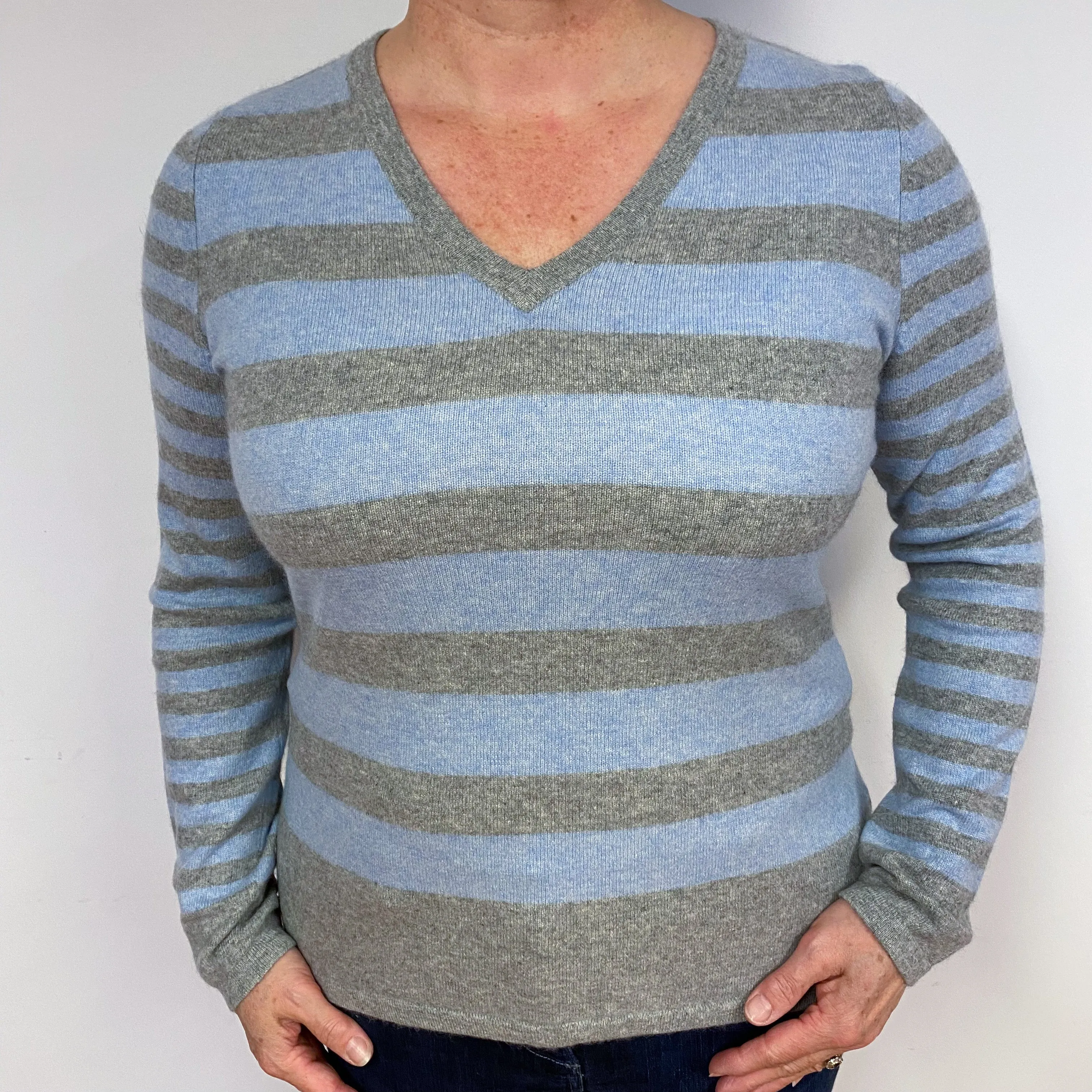 Grey and Blue Stripe Cashmere V-Neck Jumper Large
