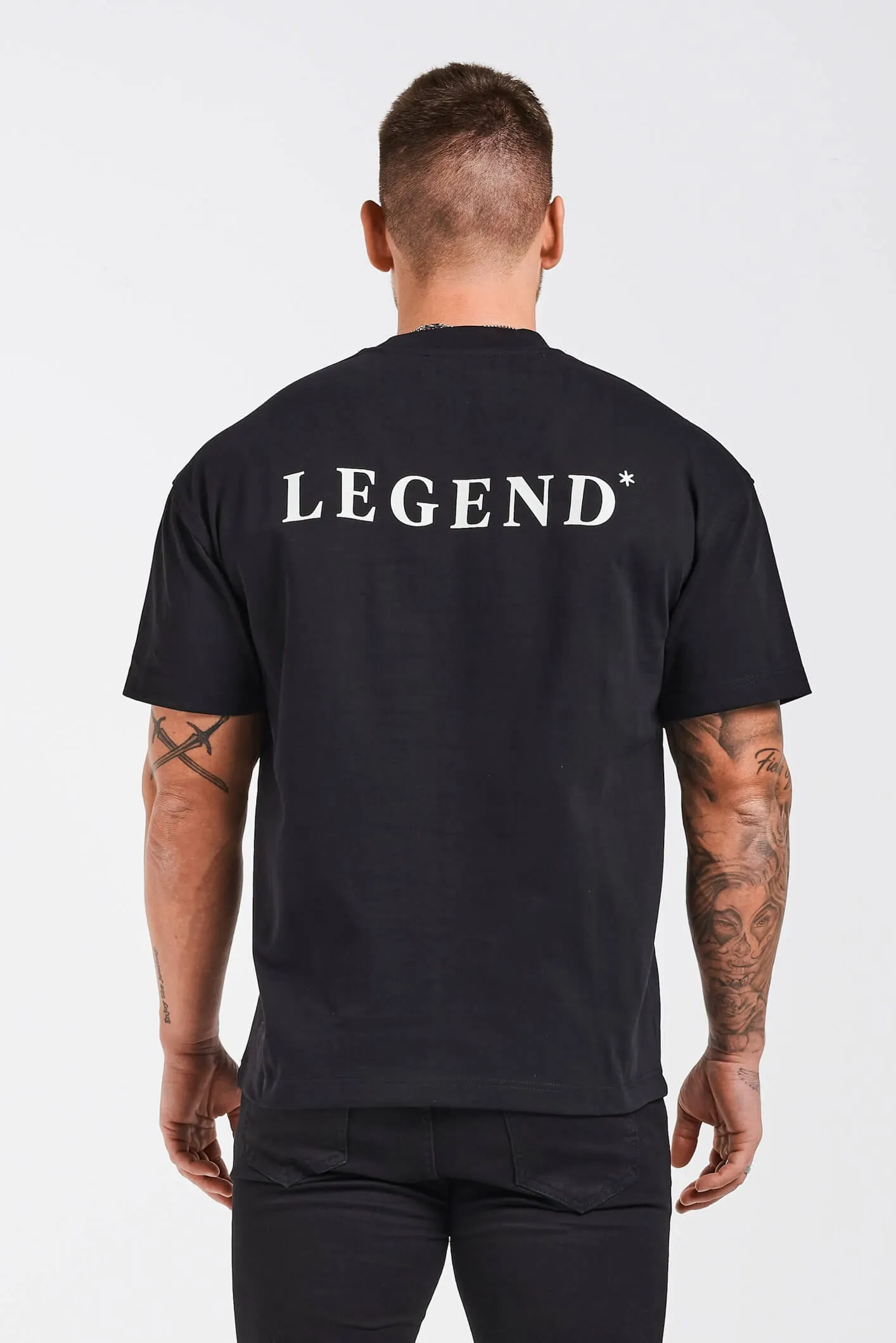 HEAVYWEIGHT LEGEND T-SHIRT - BLACK