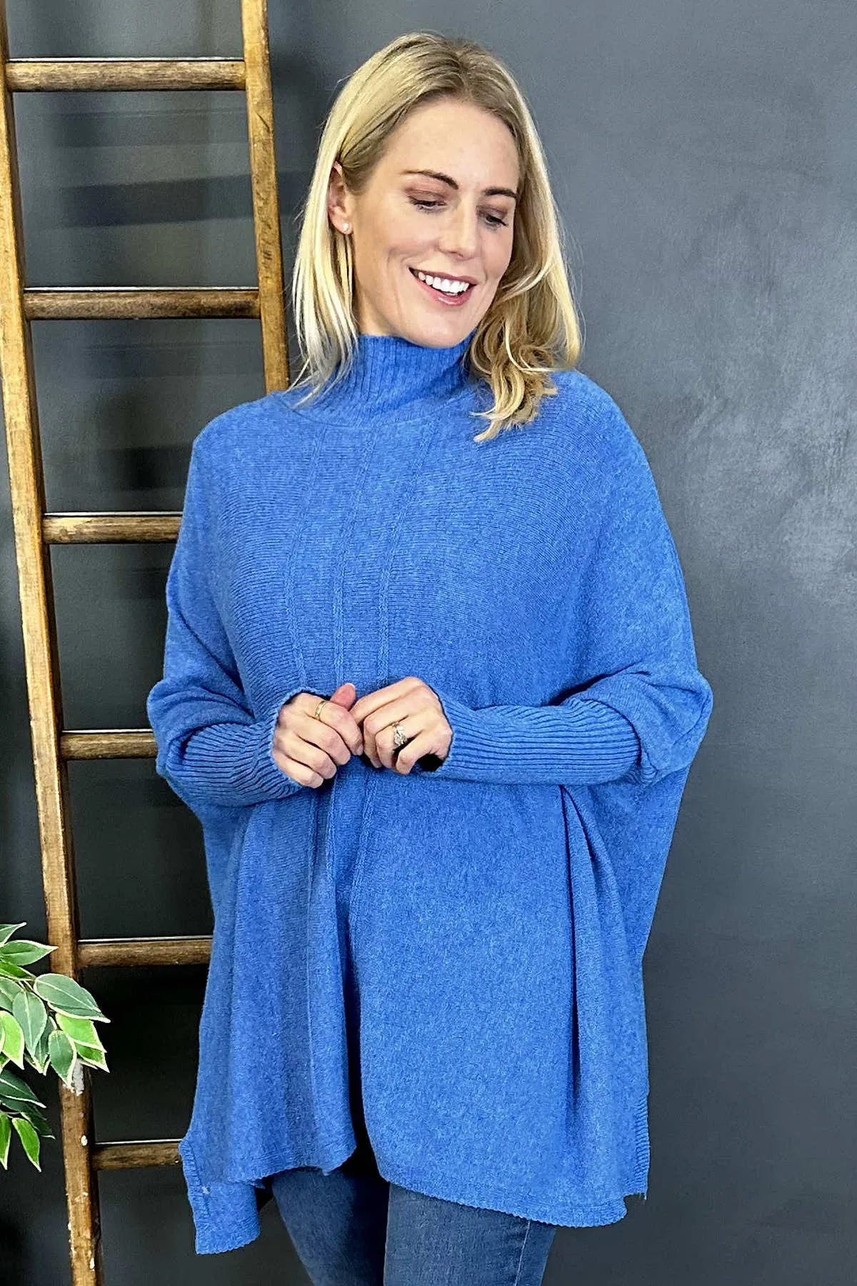 Jinnie Oversized Knitted Jumper Blue