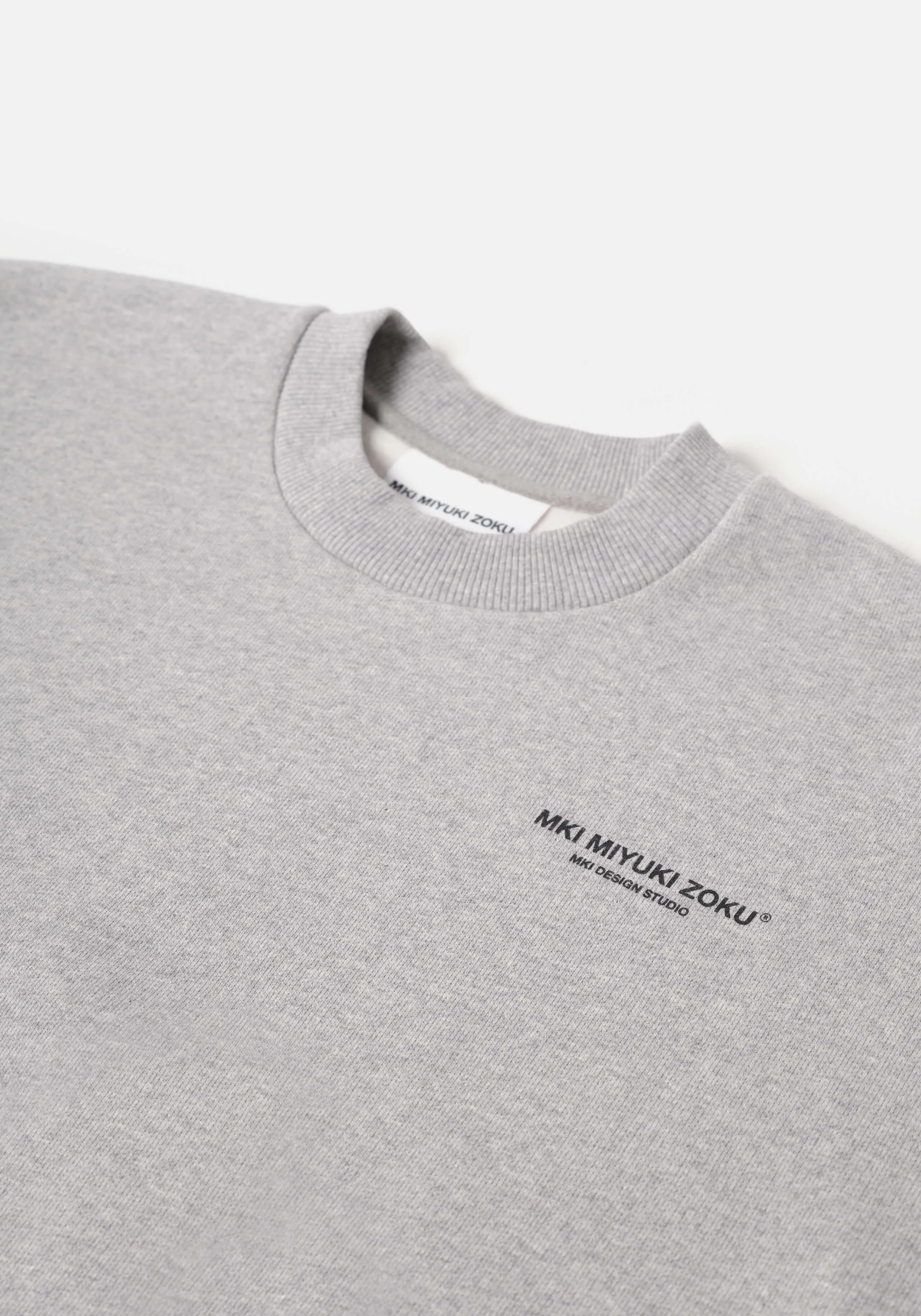 MKI DESIGN STUDIO CREWNECK