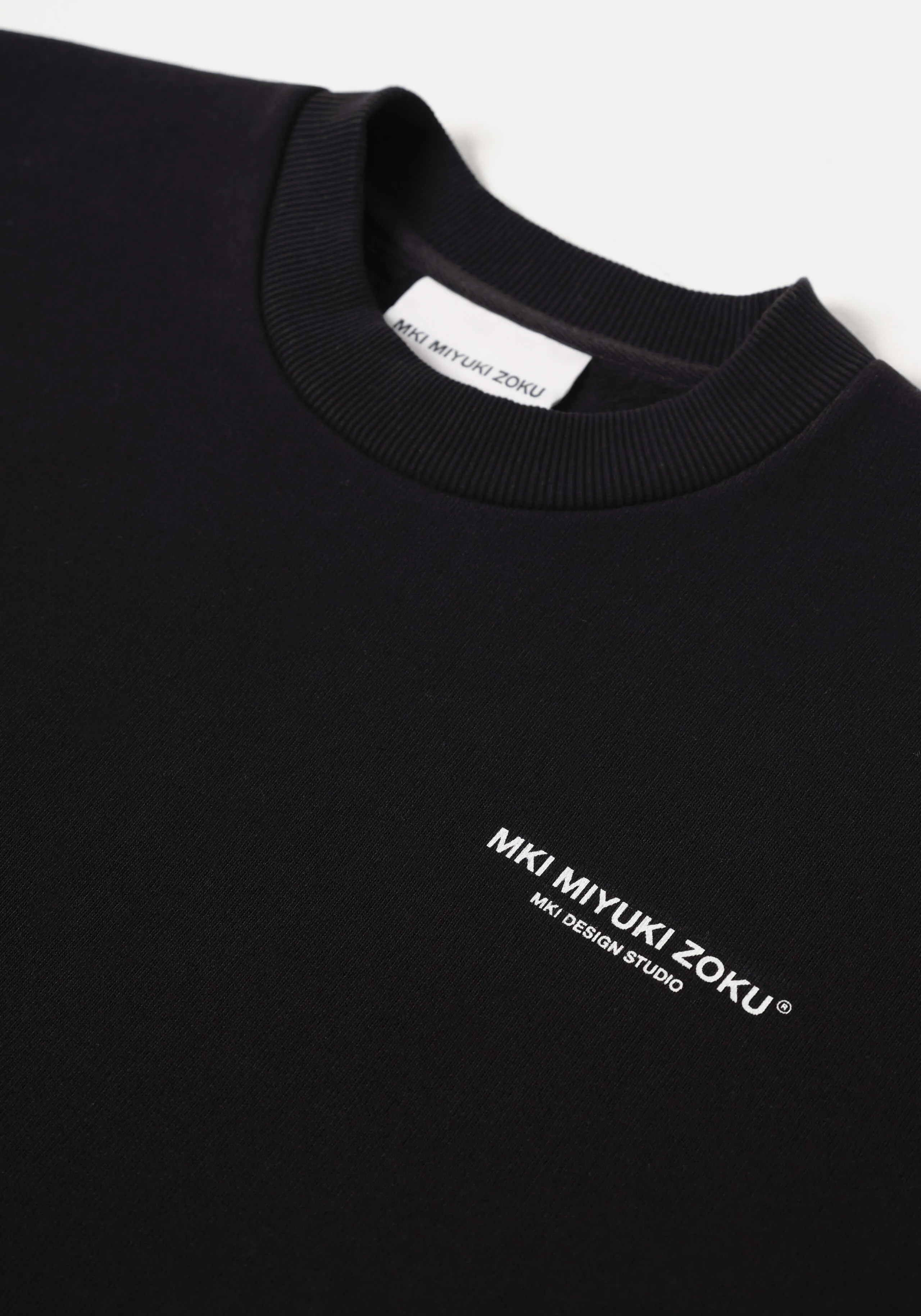 MKI DESIGN STUDIO CREWNECK