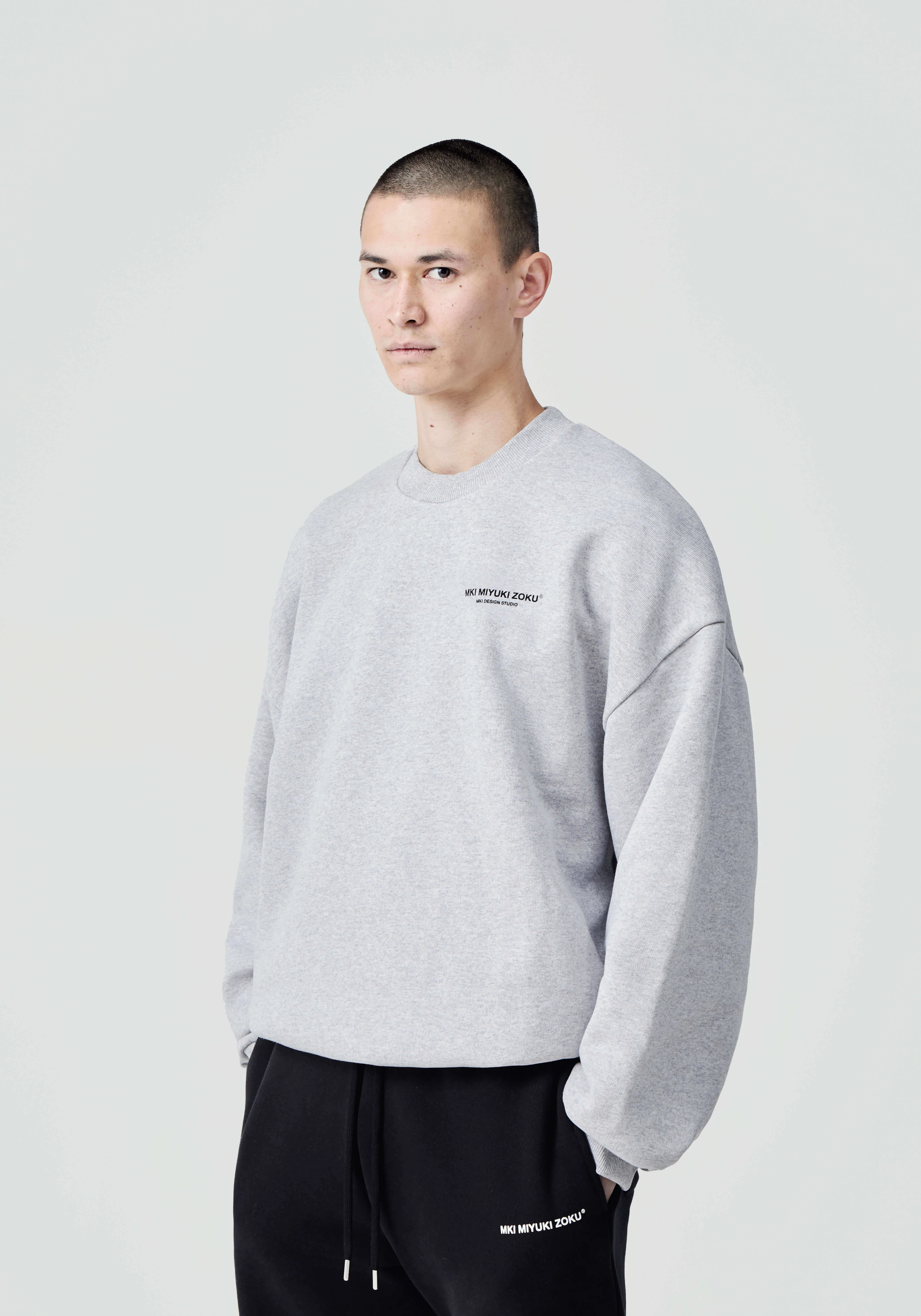 MKI DESIGN STUDIO CREWNECK