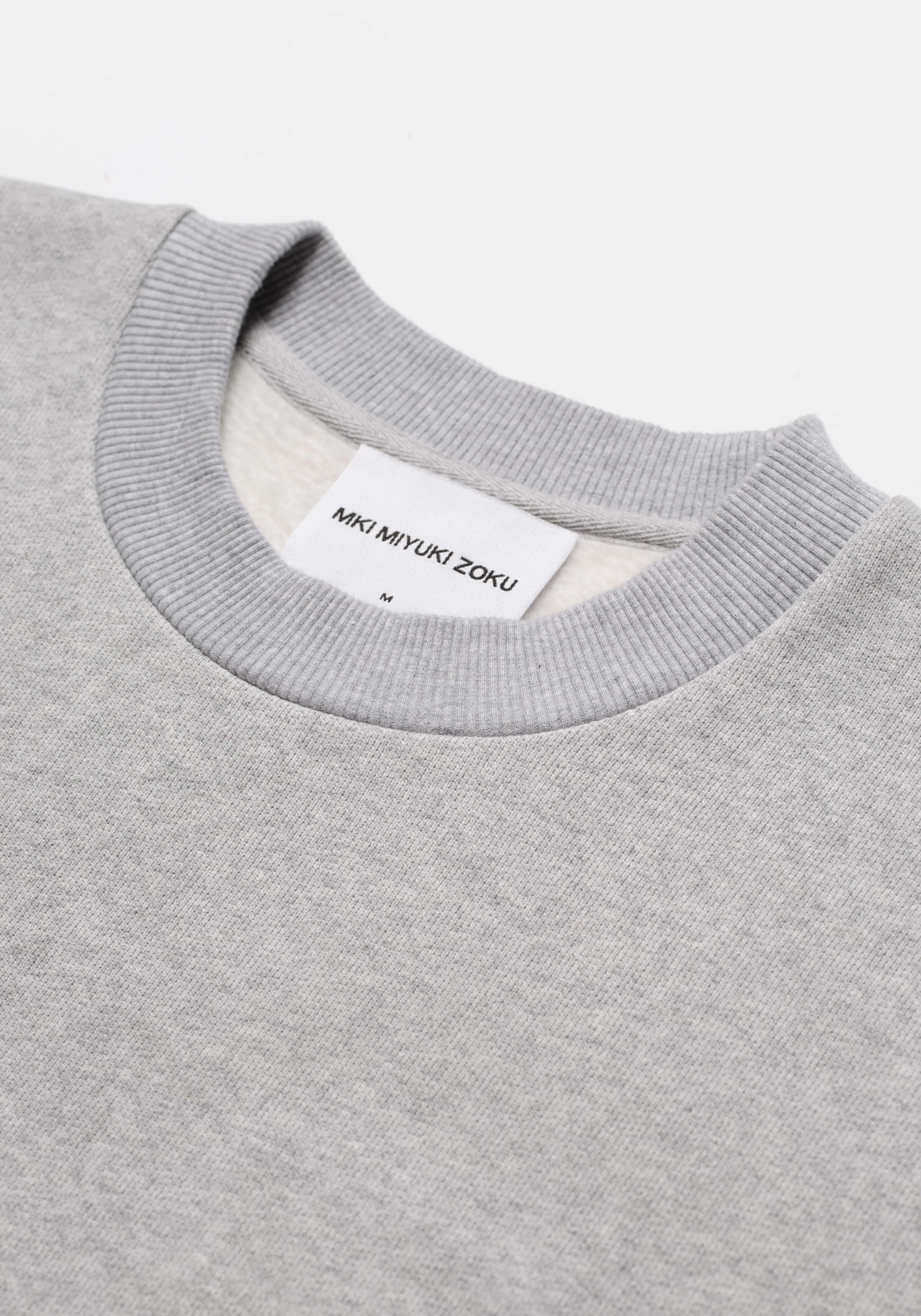 MKI LEAF CREWNECK