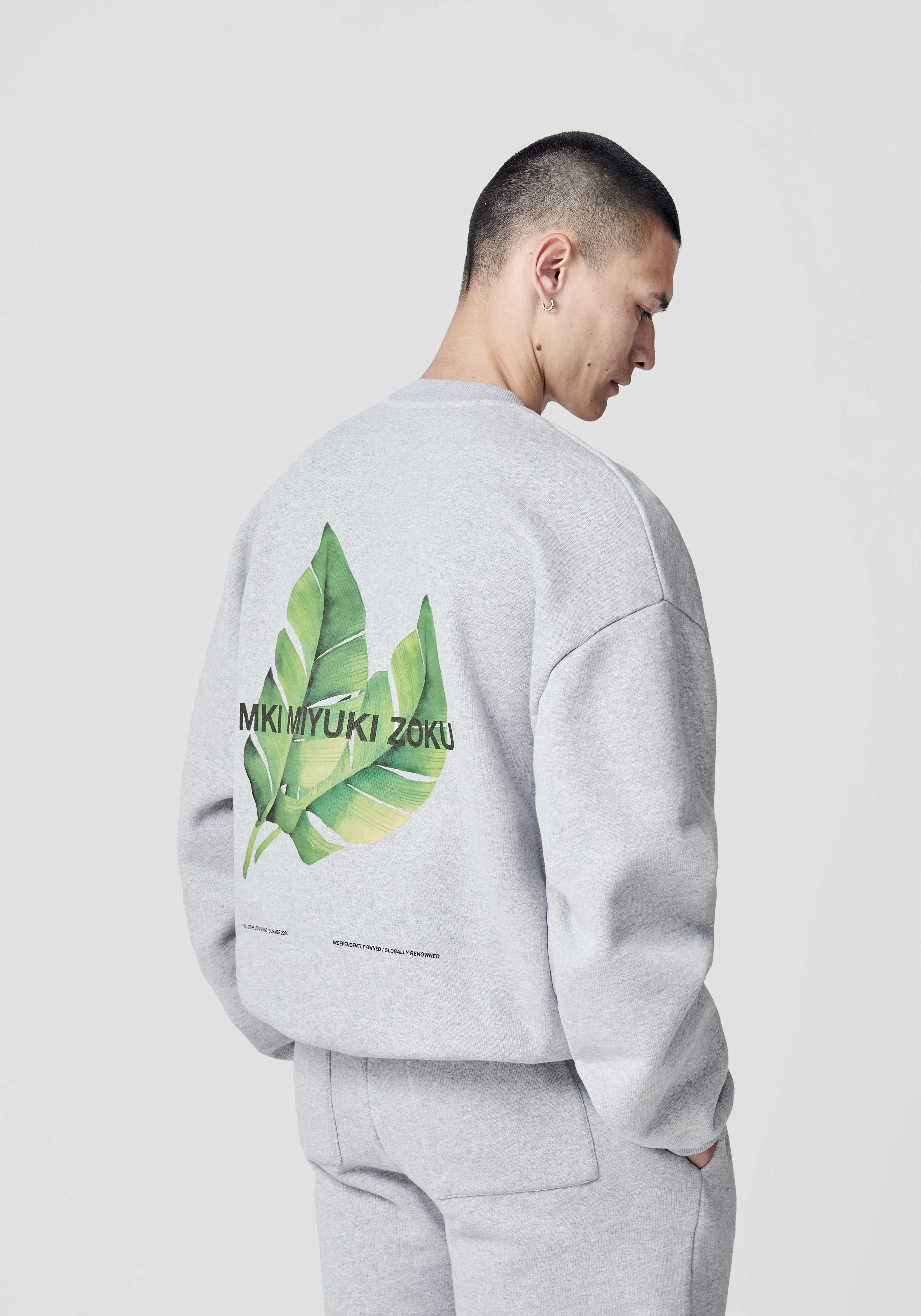 MKI LEAF CREWNECK