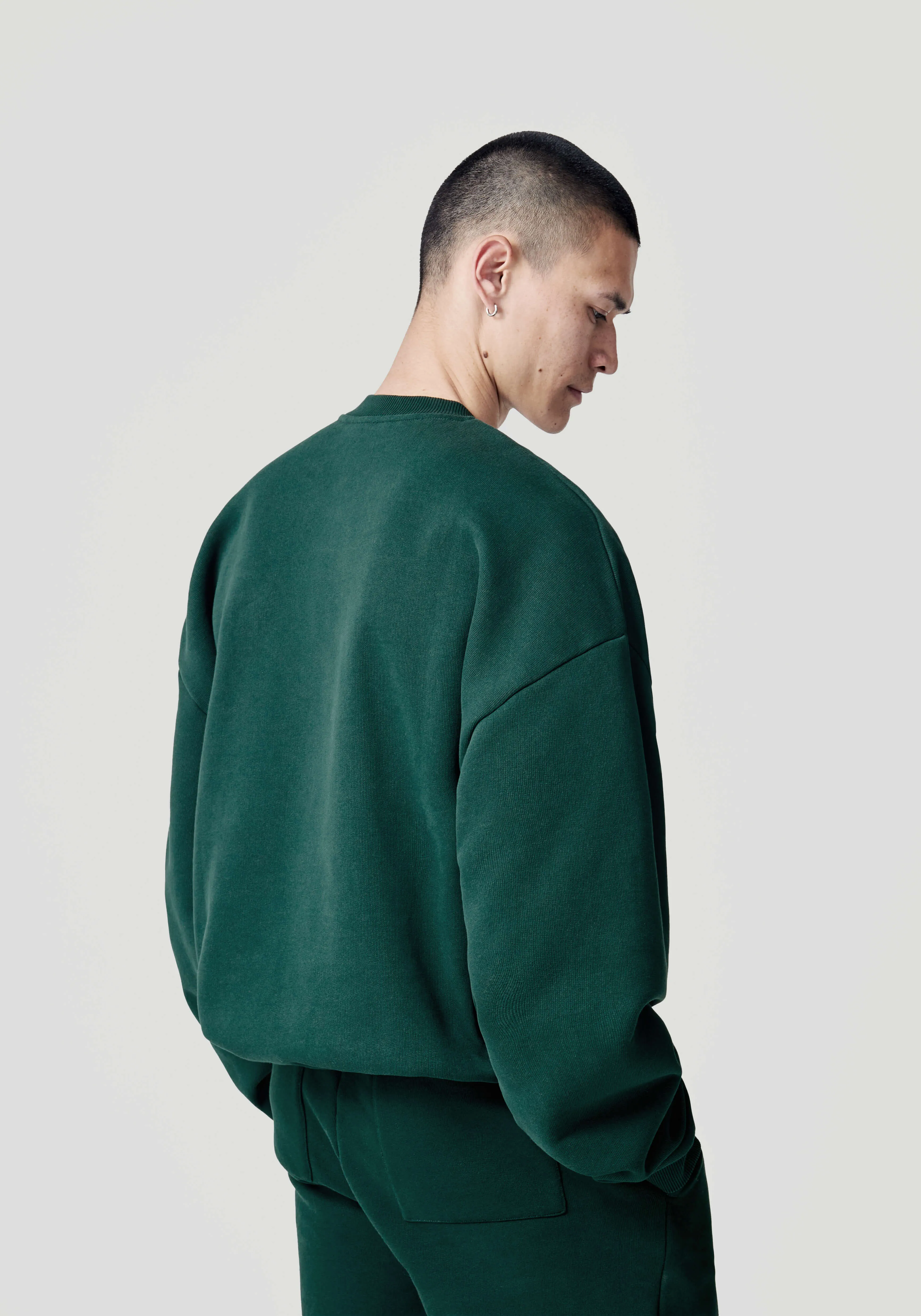 MKI UNIFORM CREWNECK