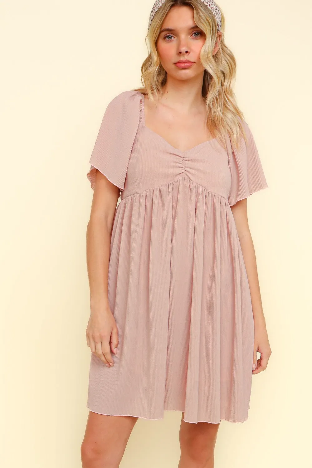 SOLID PLEATED DRESS LINED