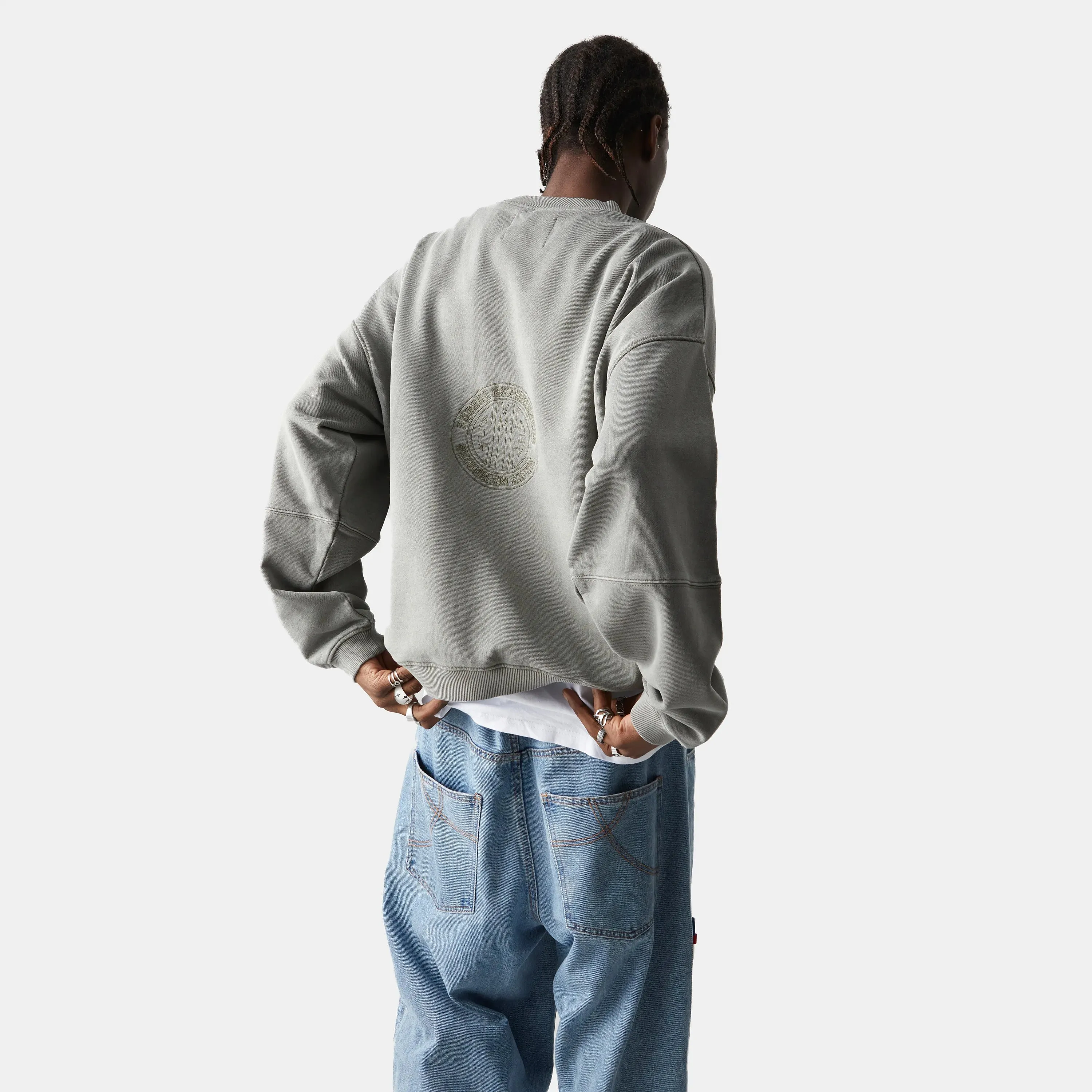 Streak Laurel Oversized Crewneck