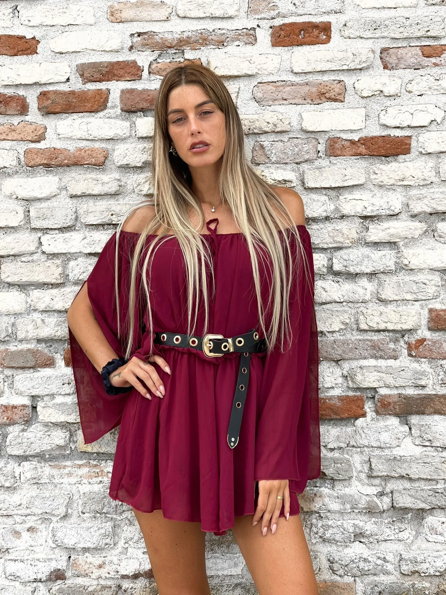 Tutina maniche velate scollo a barchetta