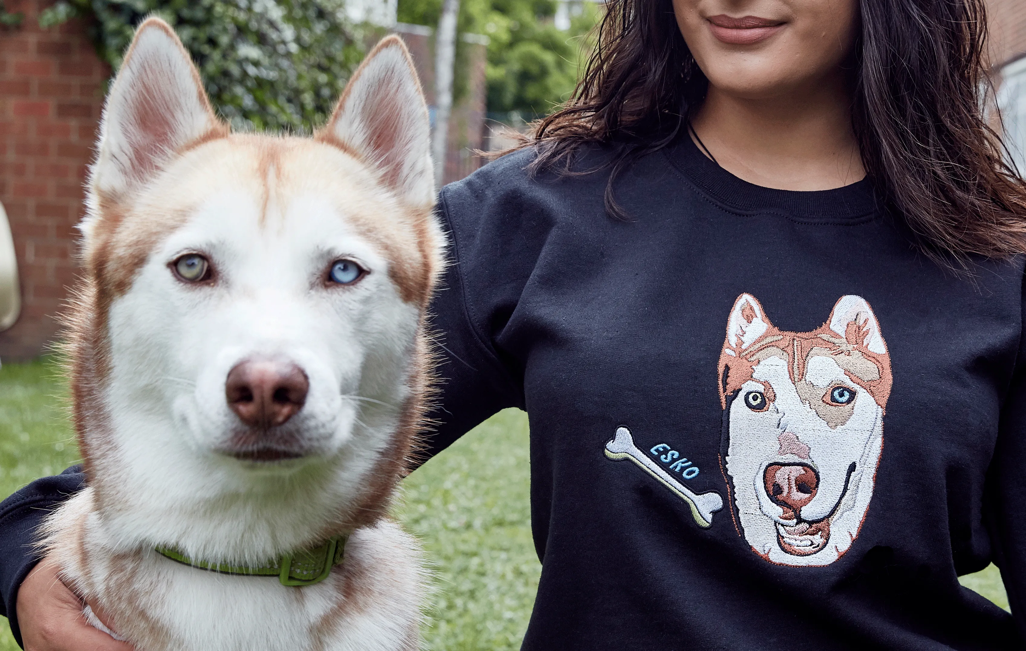 UNISEX SWEATSHIRT